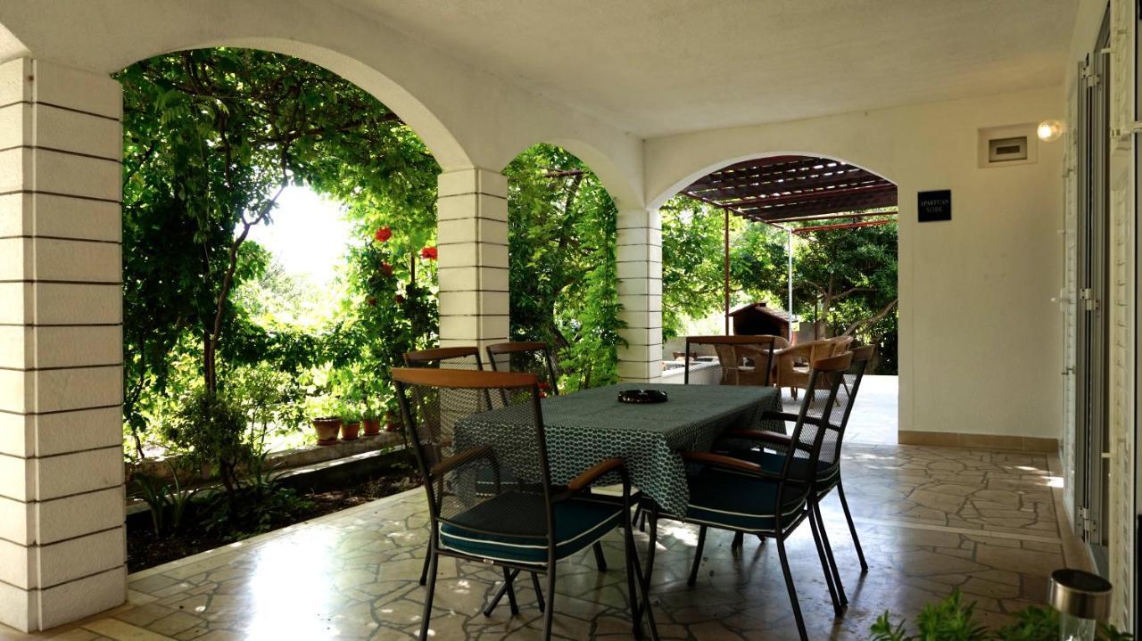 Apartment Krasna Baska Voda Luaran gambar